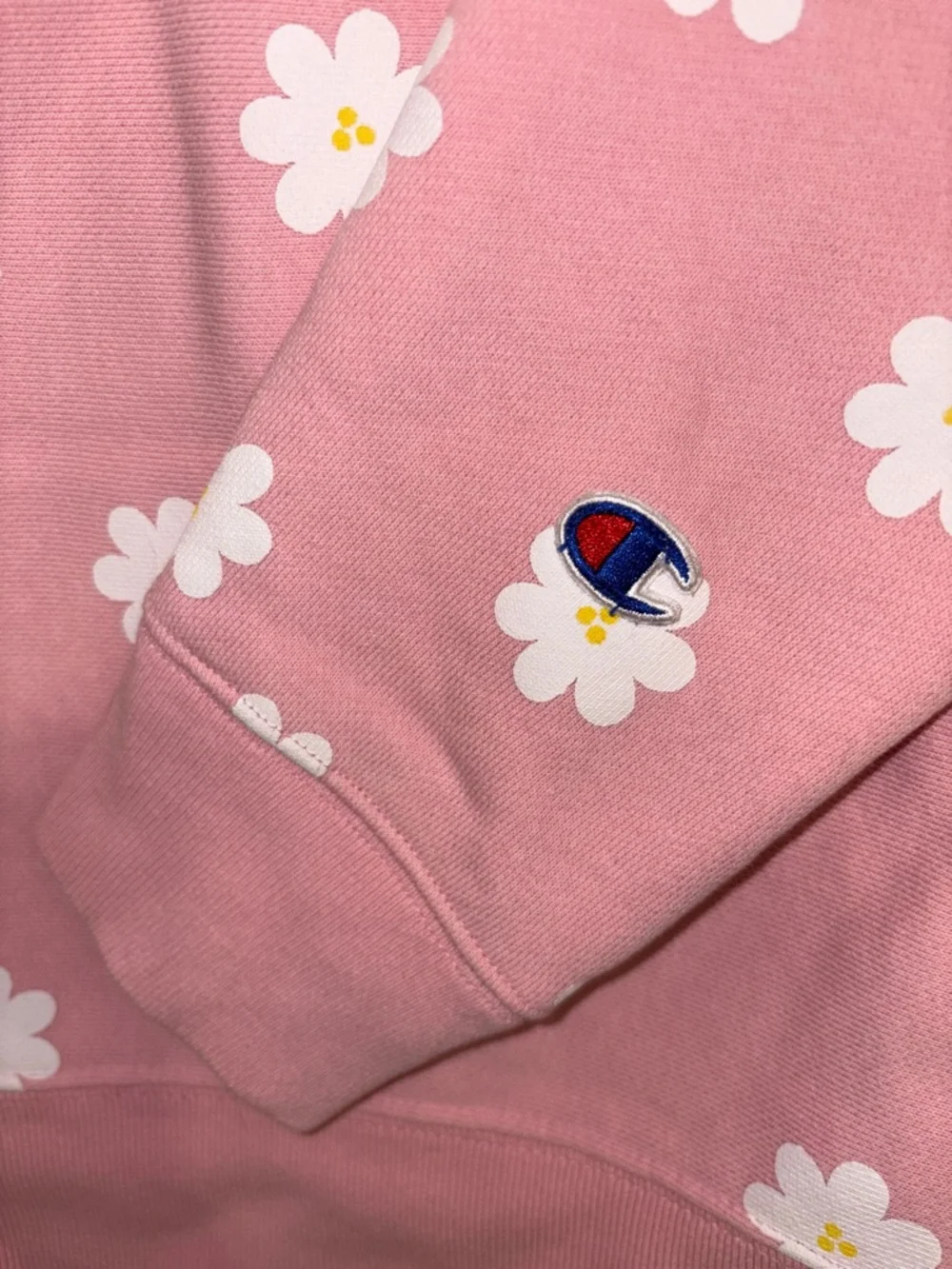RARE Champion Pink Daisy Floral Reverse Weave Crewneck - Picture 5 of 6